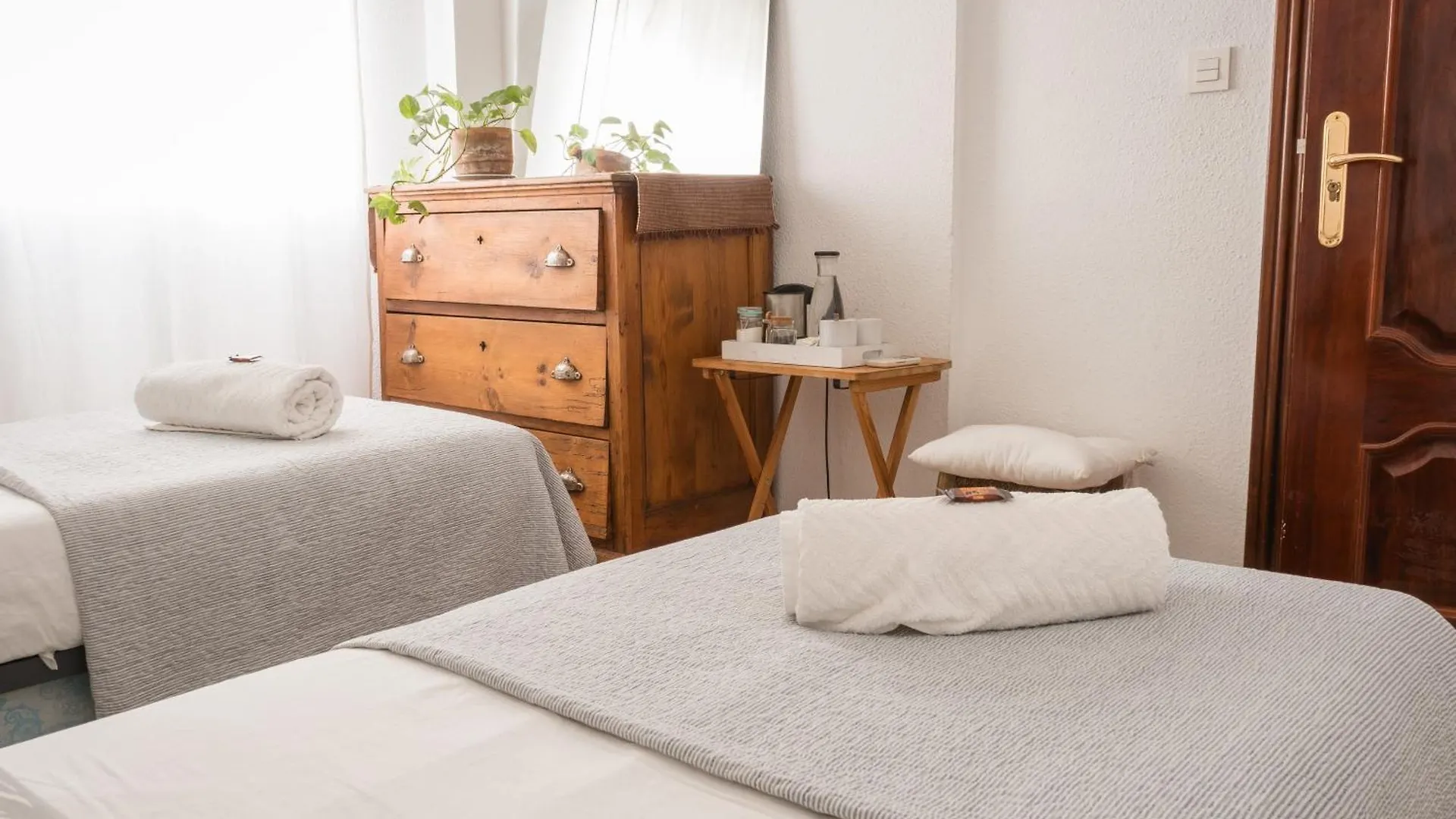 Homestay Preciosa, Muy Centrica Y Tranquila Para Viajeros Granada
